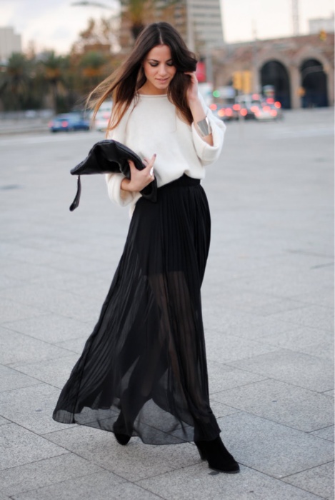 black-maxo-skirt