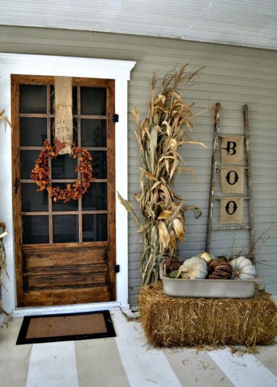 cool-halloween-front-door-decor-ideas-3-554x773