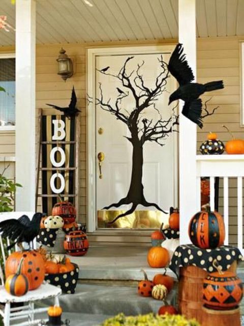 cool-halloween-front-door-decor-ideas-4