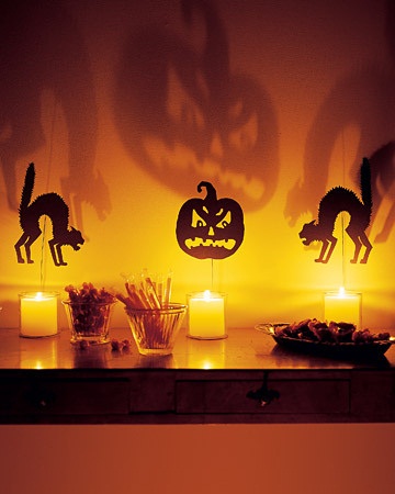 diy-halloween-decor-candlelit-silhouettes