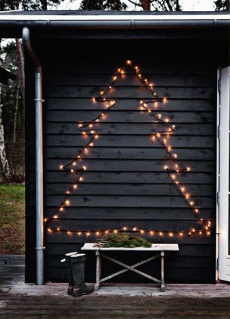 20 Outdoor Décor Ideas With Christmas Lights 3