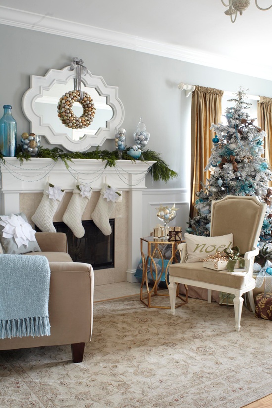 Christmas Living Room Decoration 19