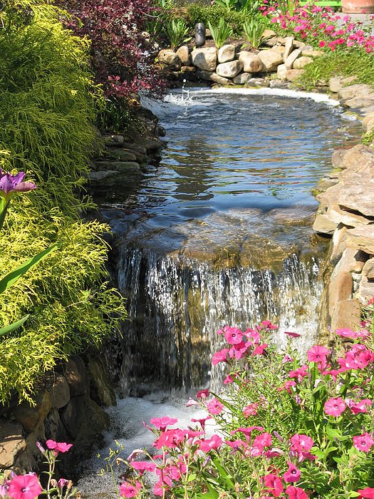Garden And Backyard Waterfalls Ideas 29