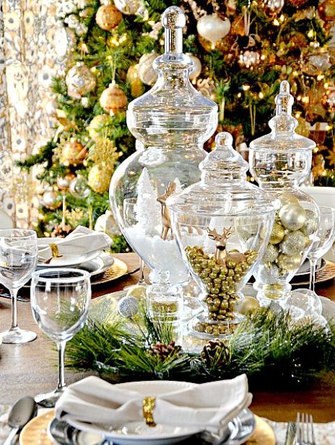 Gold And White Christmas Décor Ideas 10