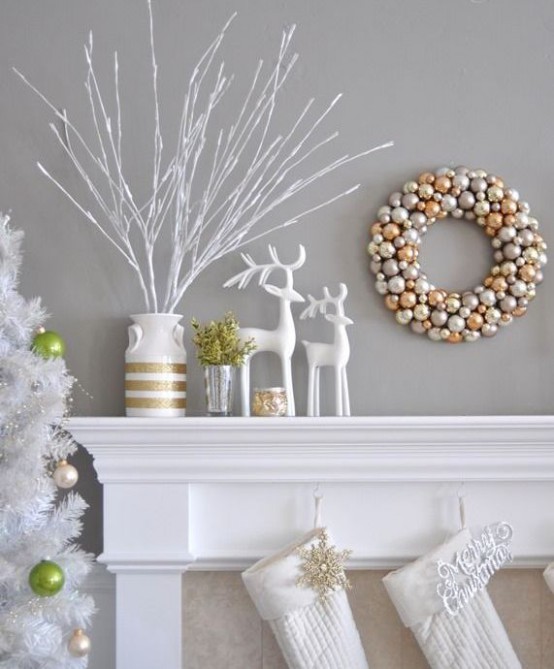 Gold And White Christmas Décor Ideas 8
