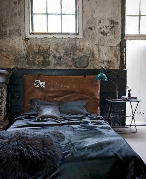 Industrial Bedroom Designs 23