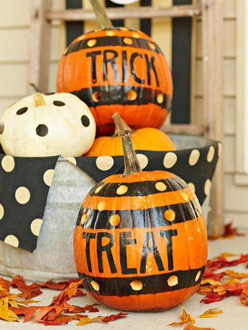 Trick or treat pumpkins