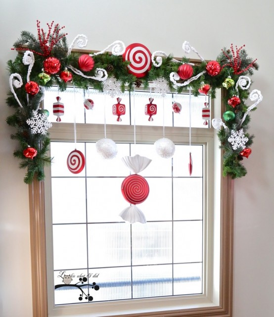 Window Decor Ideas for Christmas 17