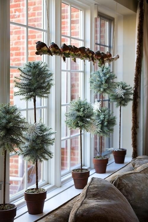 Window Decor Ideas for Christmas 2