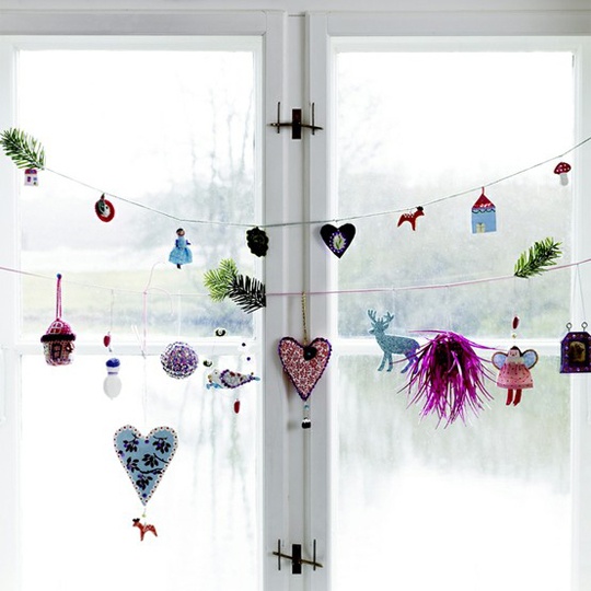 Window Decor Ideas for Christmas 4