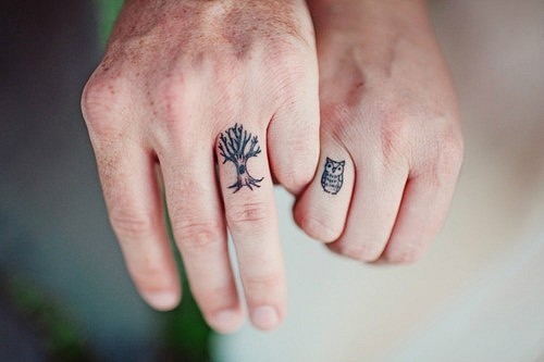 best-finger-tattoos-large-