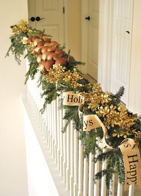 christmas-stairs-decoration-ideas 15