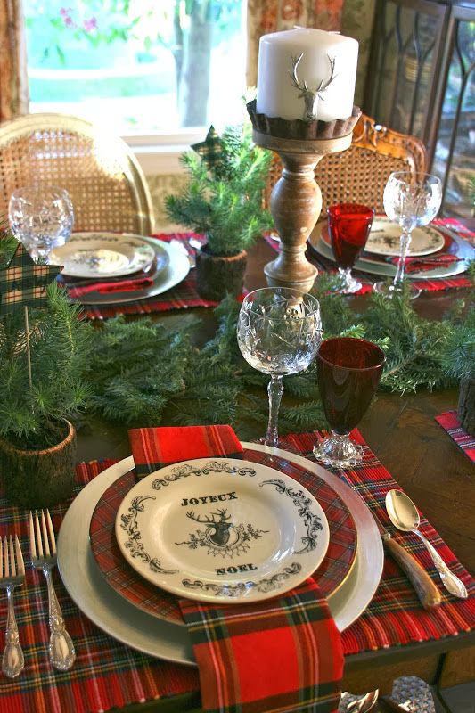 25 Tartan Decor Ideas You Must Try This Christmas 11