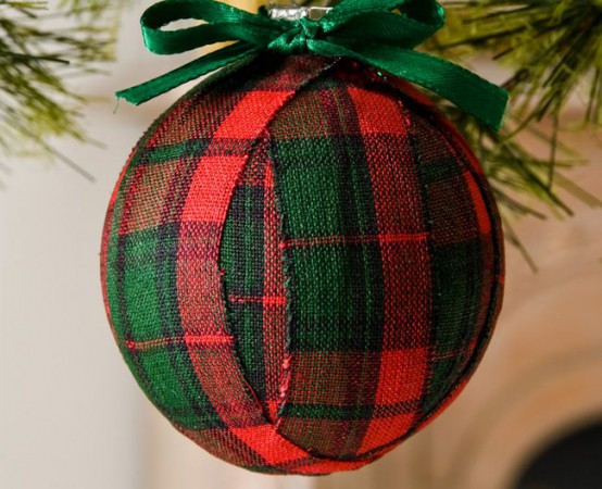 25 Tartan Decor Ideas You Must Try This Christmas 24