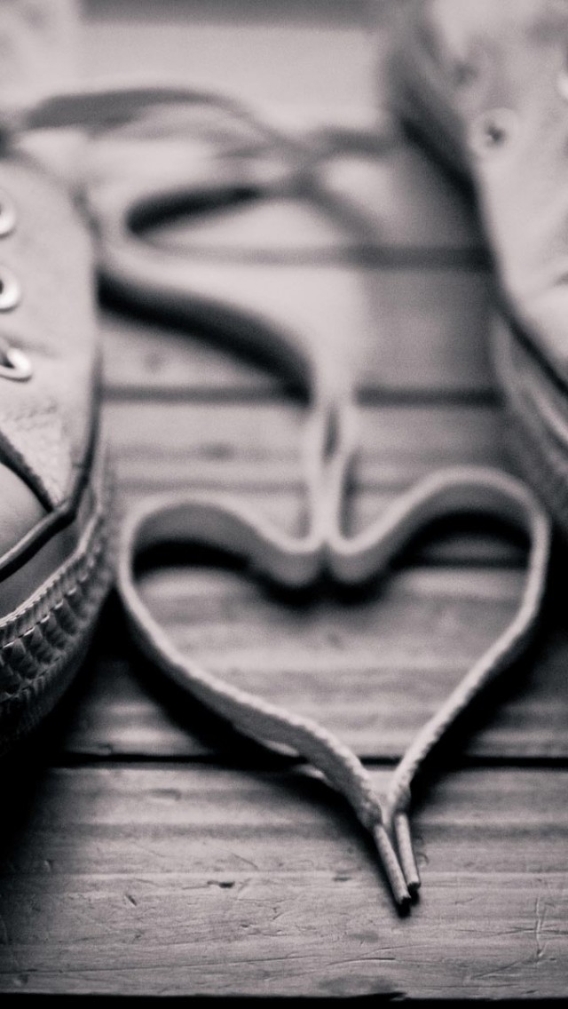 Love Sneakers iPhone Wallpaper