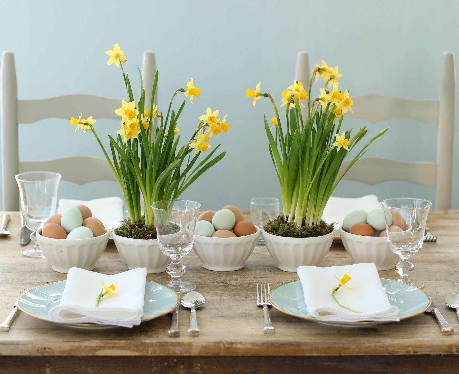 easter dining room table centerpieces