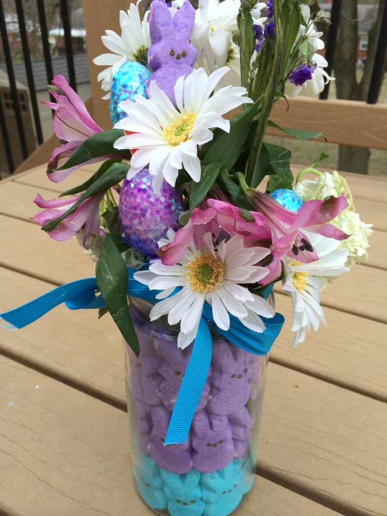 31 Beautiful Easter Flower Table Arrangements - Available Ideas