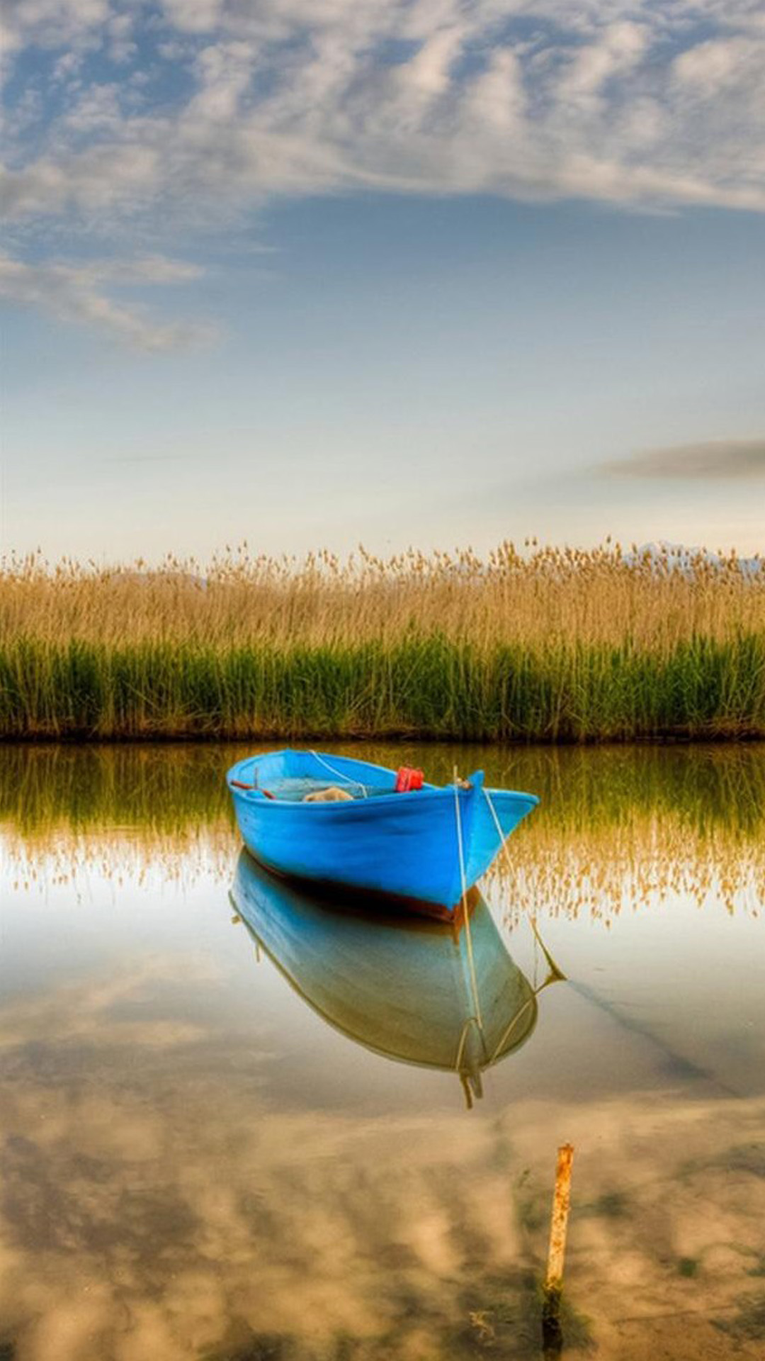 Nature Blue Boat Stranding Calm Crystal Lake iPhone 6 wallpaper