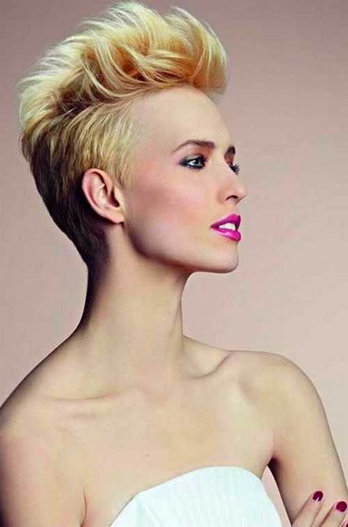 Undercut stylish Short Haircuts for Women With Highlight