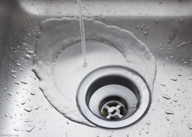 kitchen sink water drains slow